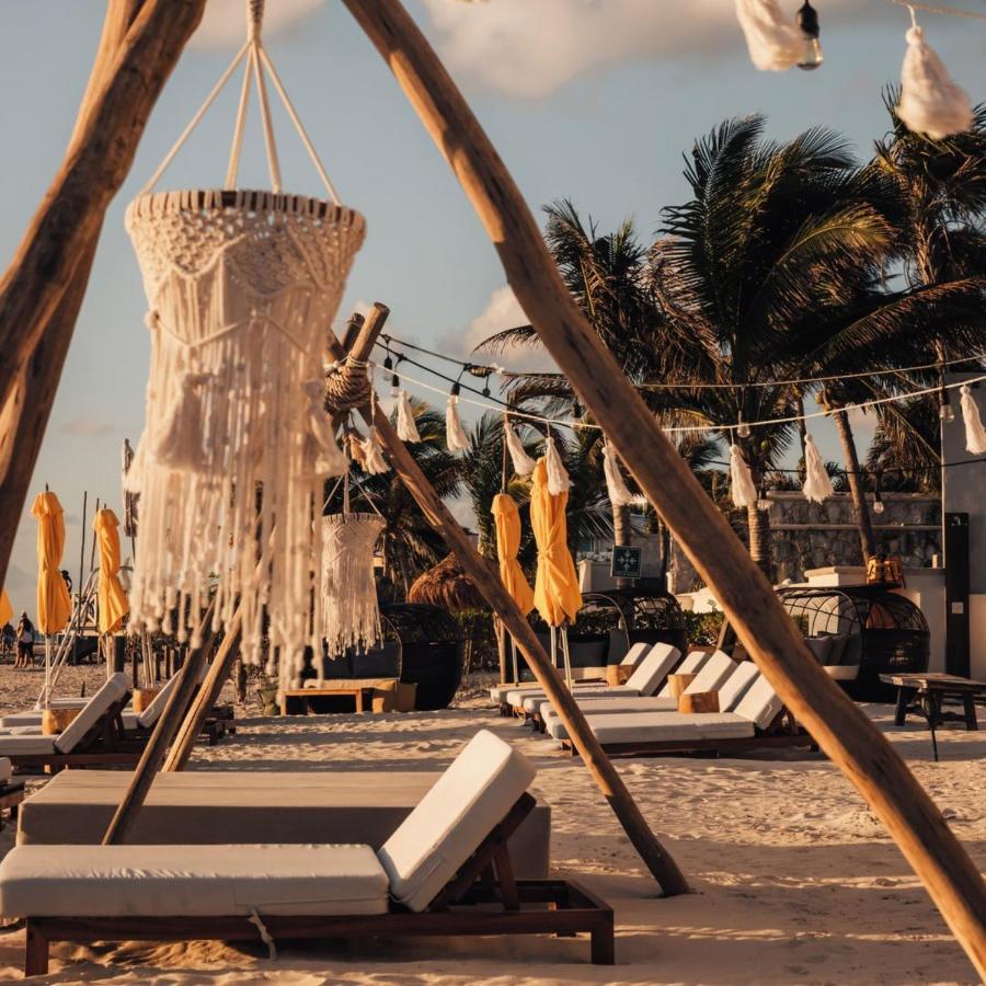 The Fives Oceanfront Hotel Puerto Morelos Exterior photo